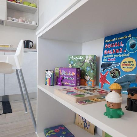 Babyaccommodation Family Experience III Pietra Ligure Bagian luar foto