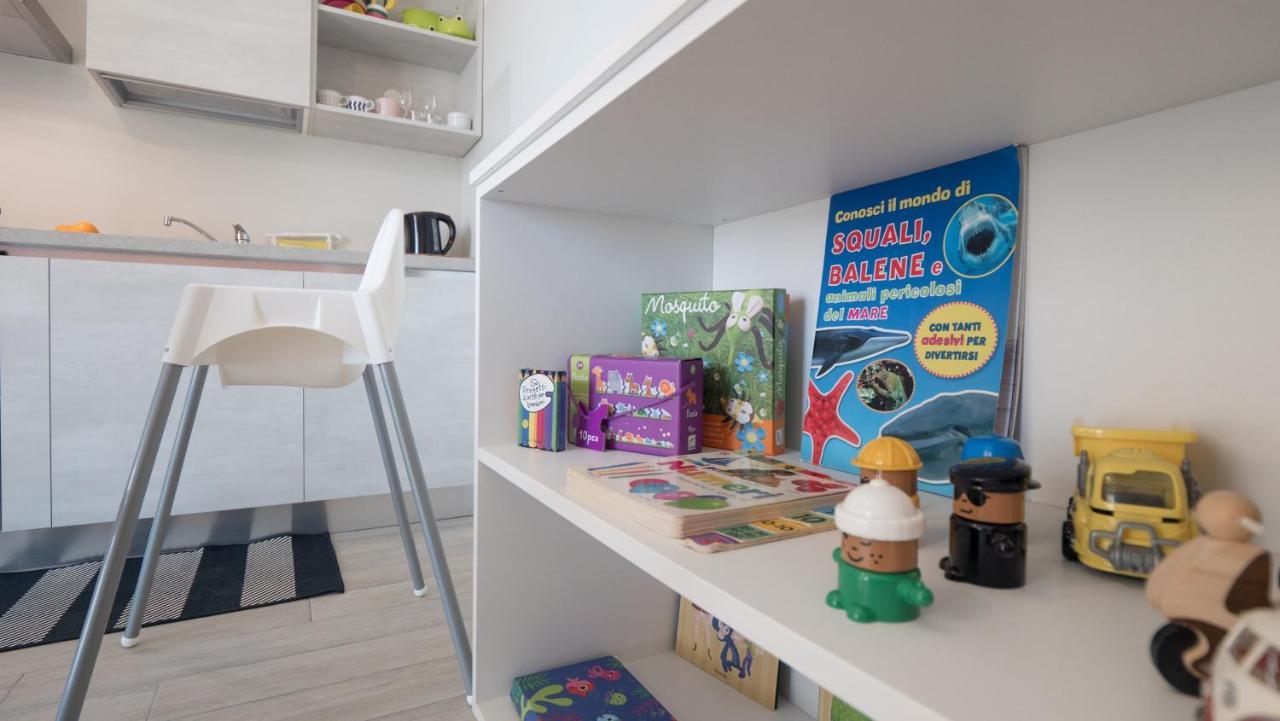 Babyaccommodation Family Experience III Pietra Ligure Bagian luar foto