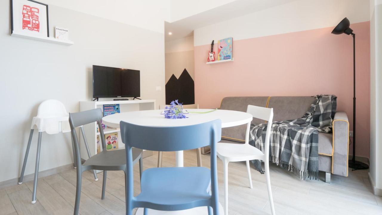 Babyaccommodation Family Experience III Pietra Ligure Bagian luar foto