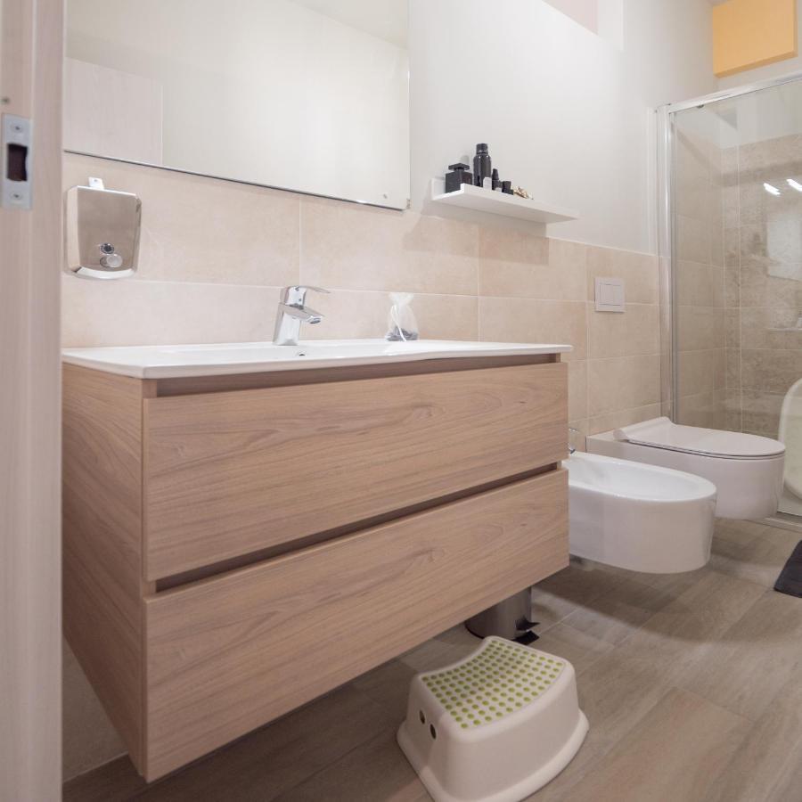 Babyaccommodation Family Experience III Pietra Ligure Bagian luar foto