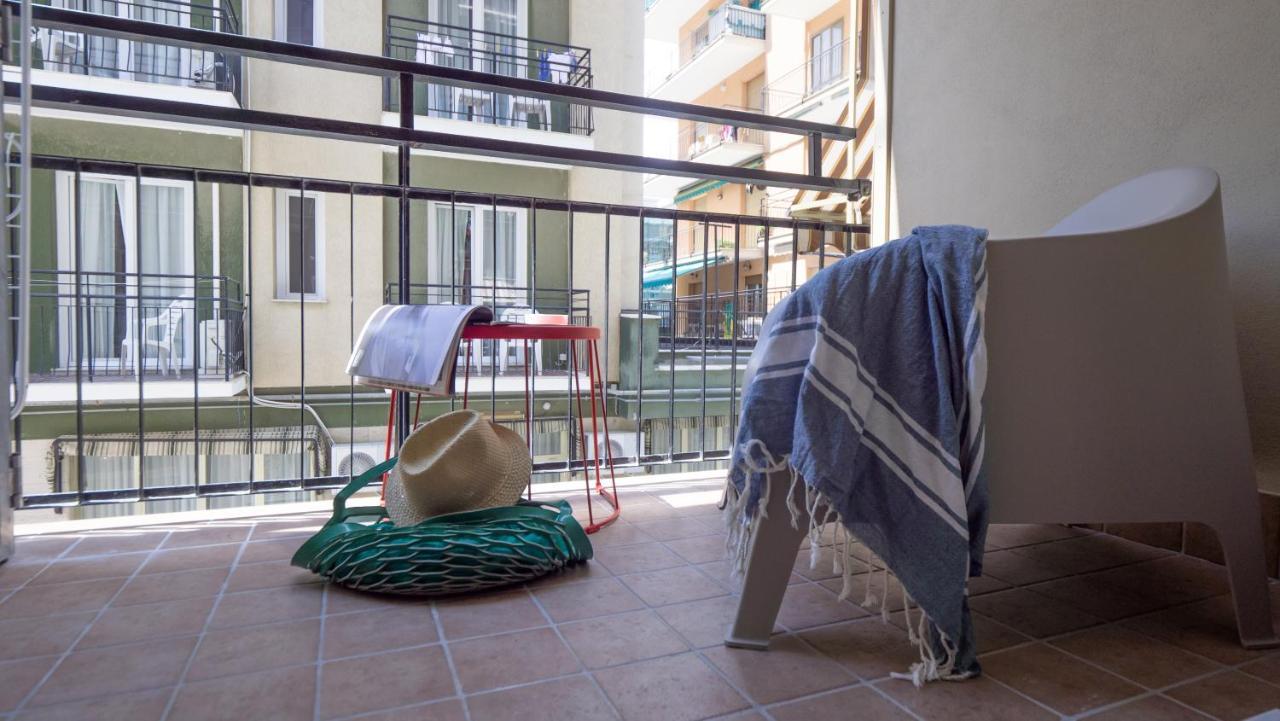 Babyaccommodation Family Experience III Pietra Ligure Bagian luar foto